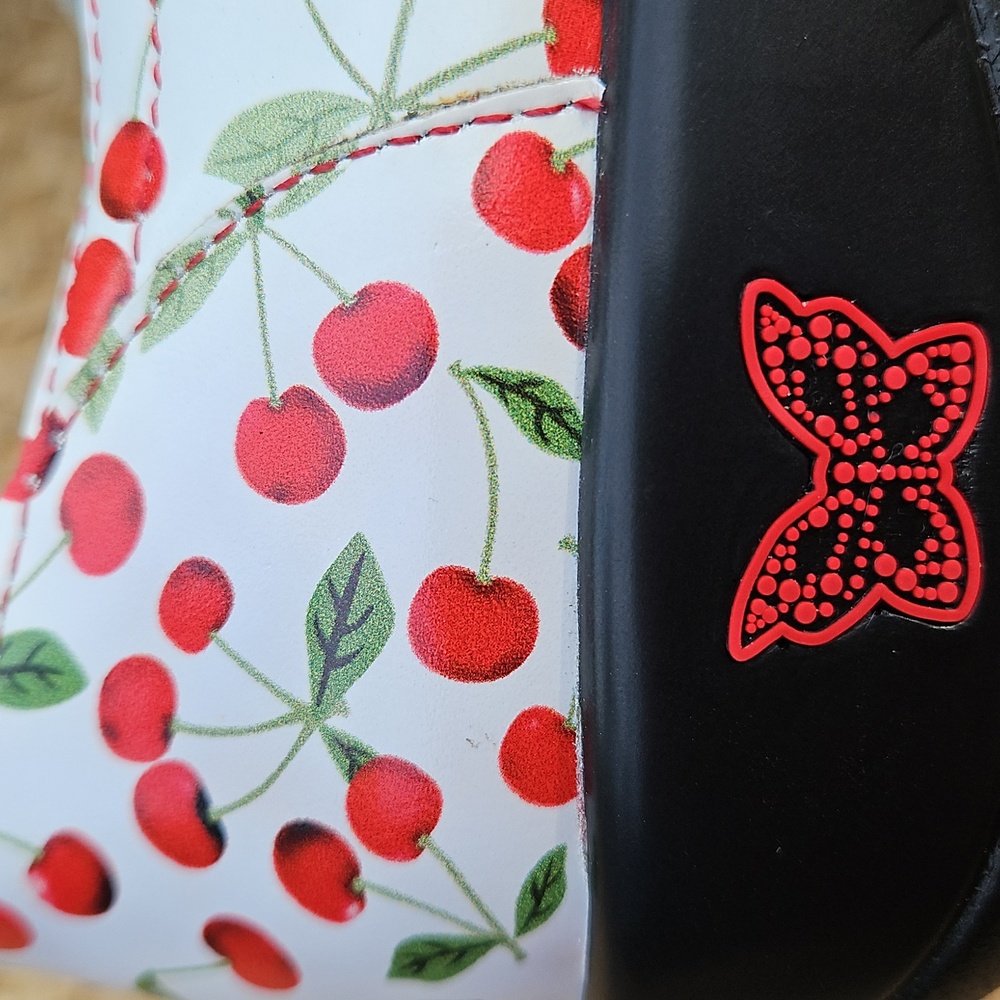 Alegria Cherry Print MaryJane Platform Shoes‎ Sample Size 7 - Picture 7 of 16